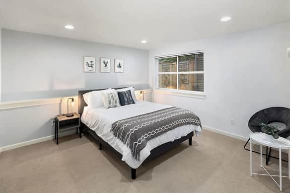 QA1209 - Image 3